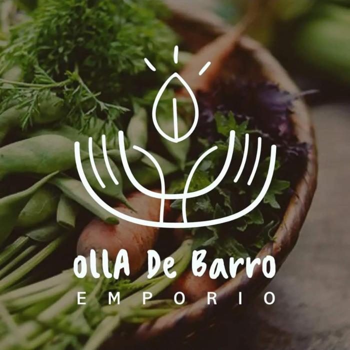 Casa Juvenil y central