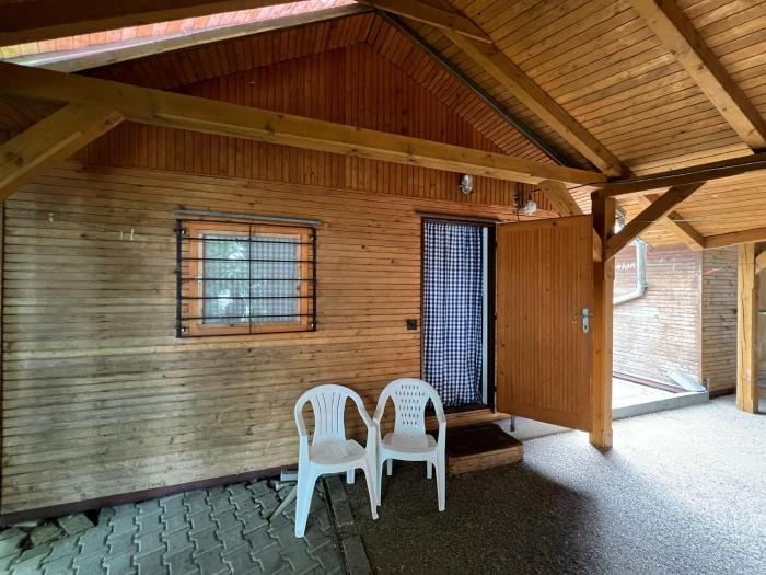 Rekreační chatky na Fotbalovém stadionu Senec