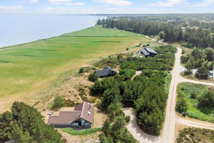 2555-Romo-A-M-Listsvej-6