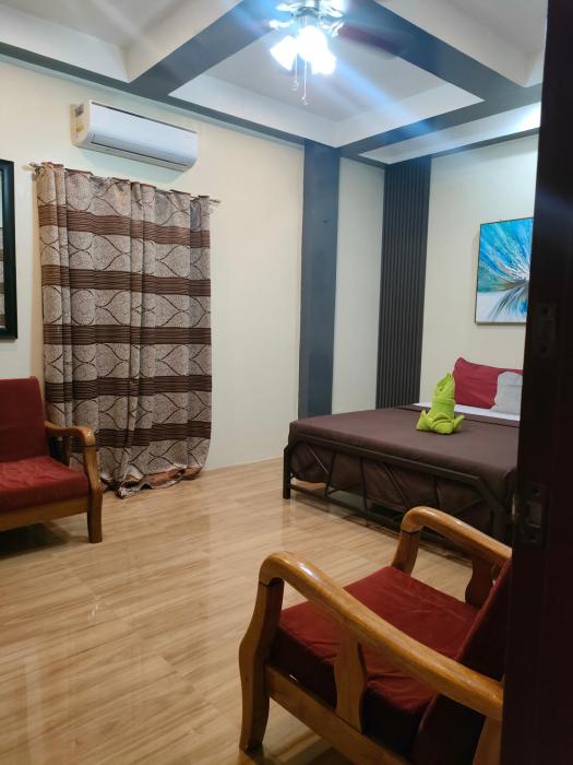 St. John Island View Pensionne