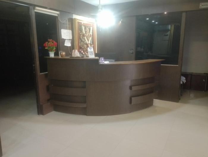 hotel suhana