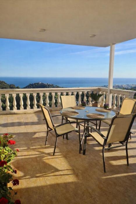 Villa Vista Alegría