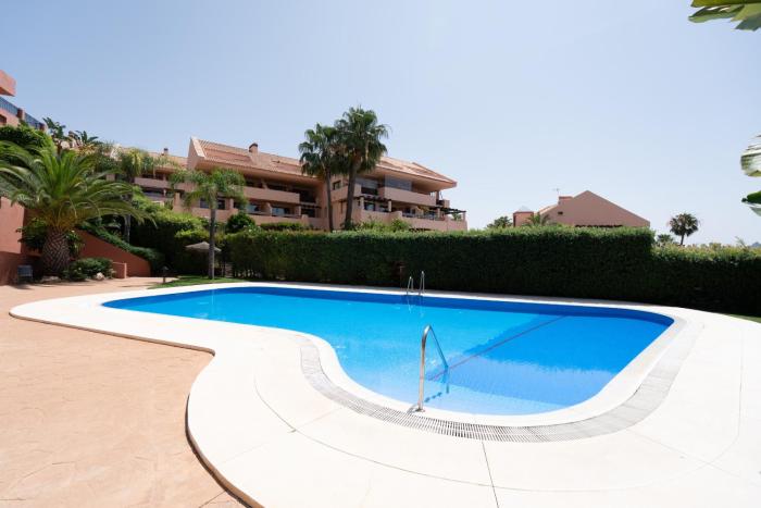 Cascadas de Las Lomas Calahonda - Bright Apartment