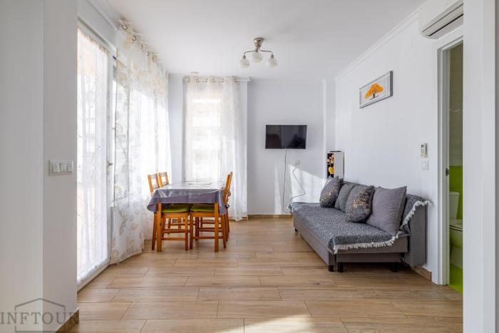 Inftour President 2 Apartamento