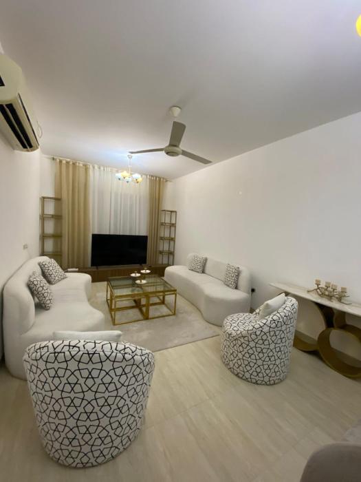 2 Bedrooms, full furnished full access apartment