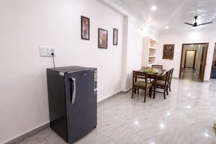 Calm and Cozy Stay Experience Lucknow Peace