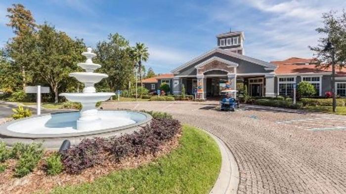 Landing at Halston Citrus Ridge