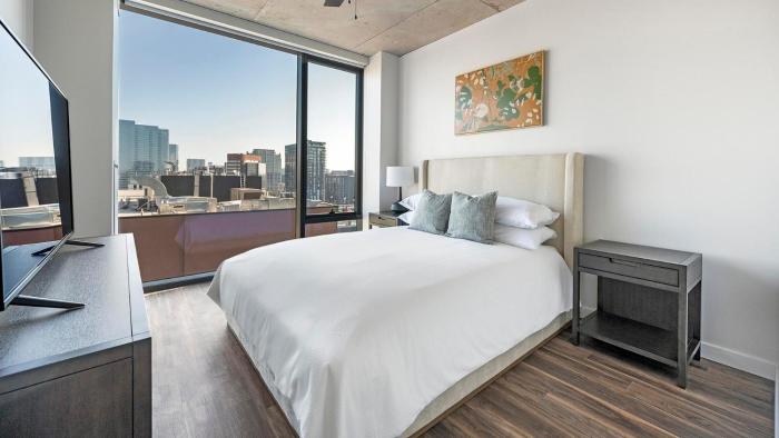 Landing Incredible 2BD Gym Clubhouse