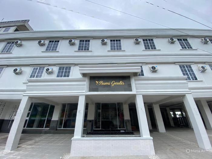 Bumi Geulis Hotel & Residence