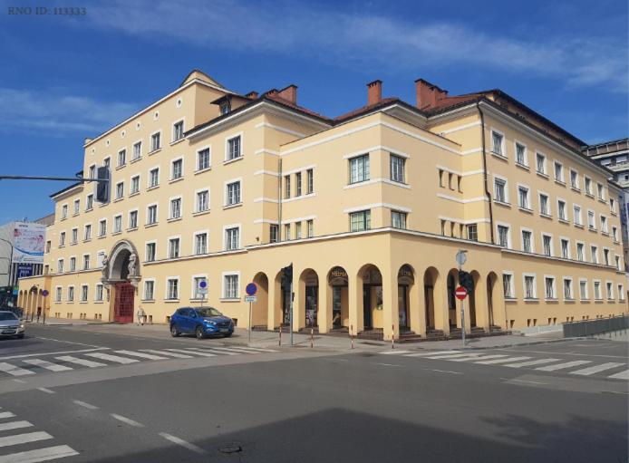 Historic Mexico Building Apartment