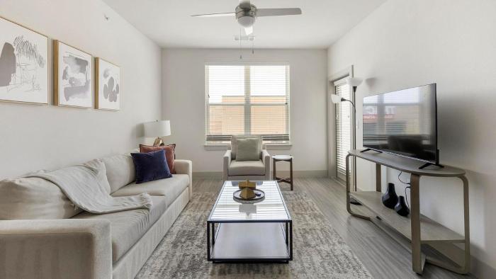 Landing Apartments - The Duvall