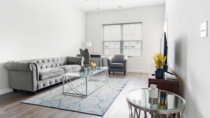 Landing Modern 2BD Pool Gym