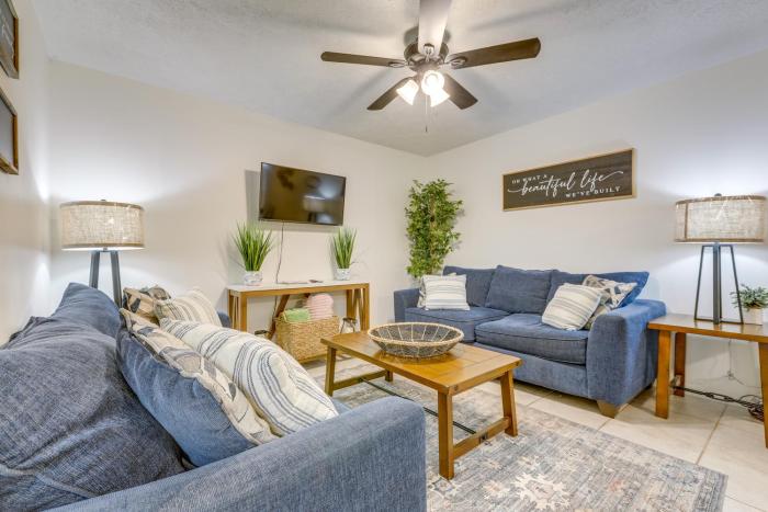 12 Mi to St. Lucie River: Treasure Coast Home