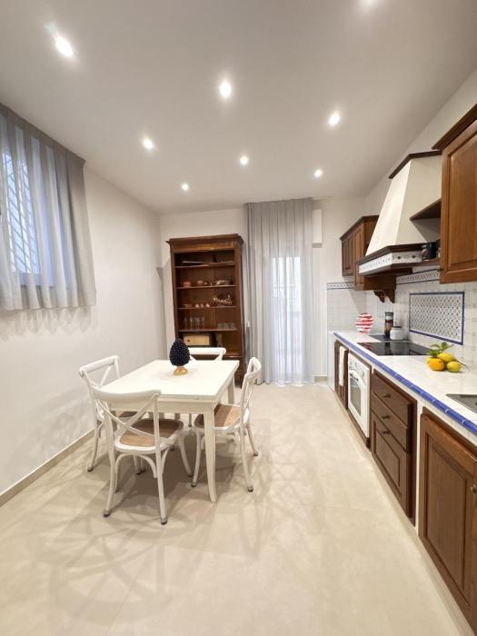 Cozy Apartment with Lovely Terrace