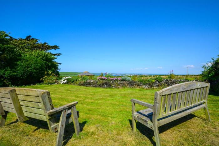 3 Bed in Padstow oc-p00308