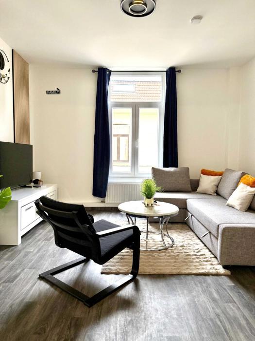 Lovely appartment Gare du Midi for 3-4 people Brussels