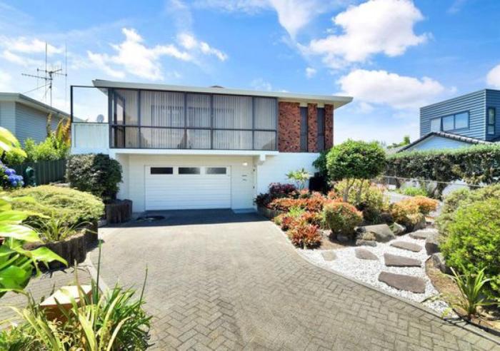 Relaxed Mount Getaway Close to Beach & Town