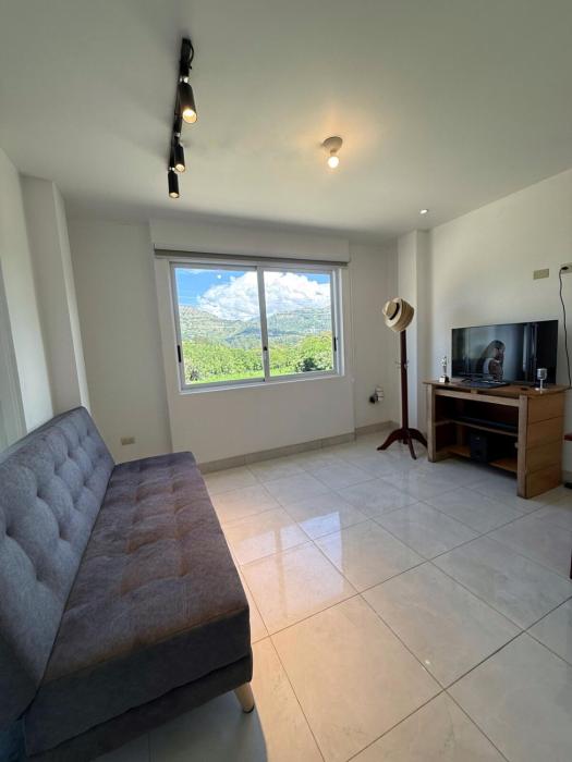 Quiet Haven Terrace with BBQ Hammock