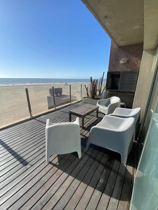 30 y Playa frente al mar UF25