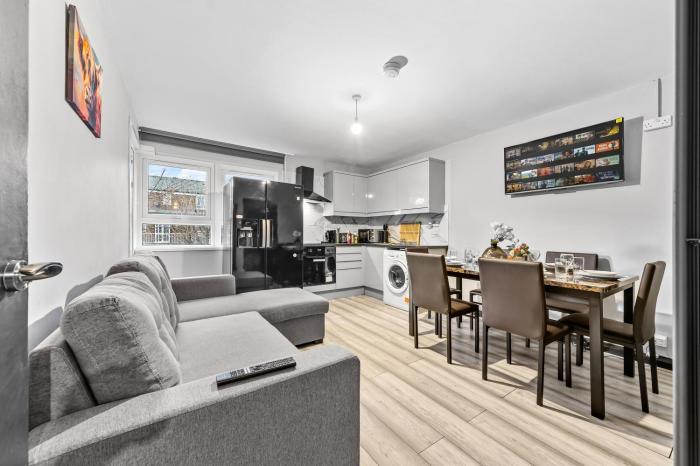 Modern 3 Bed in Canary Wharf