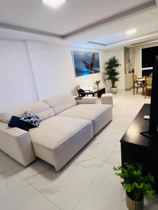 Apartamento 03 dormitório em Porto belo