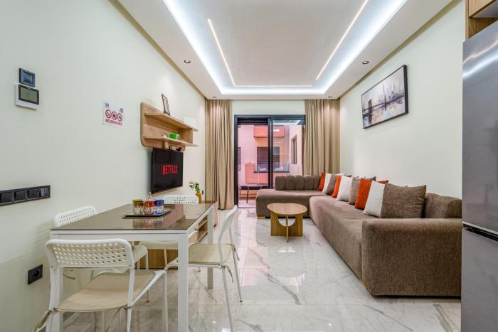 Stylish Flat, Aube hivernage Fibre-Pool & Parking