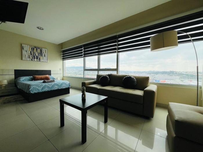 Linda Suite junto a Vermont Plaza y CityMall