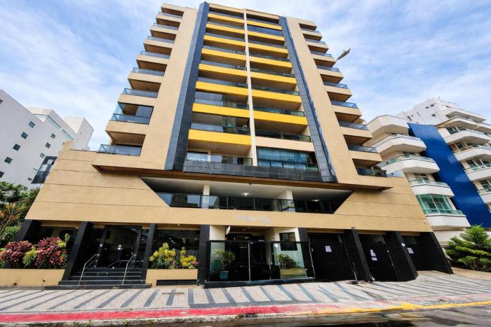 Apartamento de 3 qts com garagem a 50 metros orla da Praia do Morro