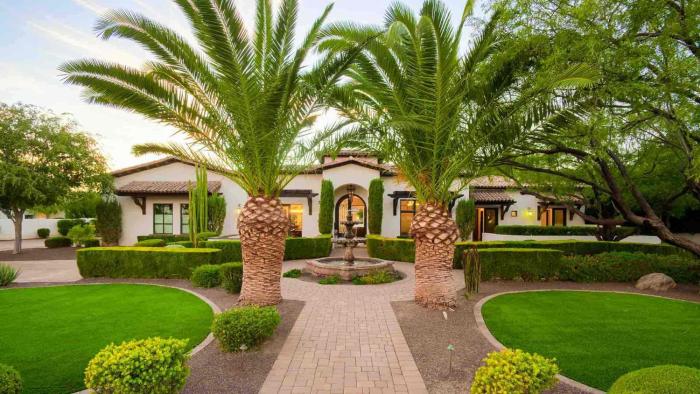 Luxury 8BR with Pool, Pickleball, Golf & Volleyball