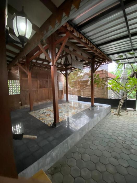 Destans Hut Family Homestay