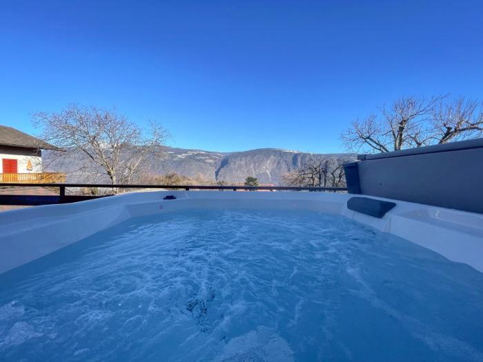 Mountain View Suites