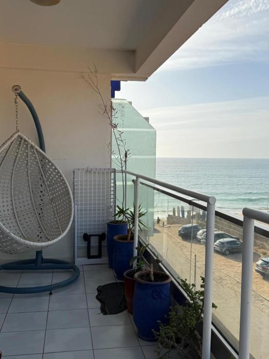 Appartement moderne avec une vue spectaculaire sur l océan