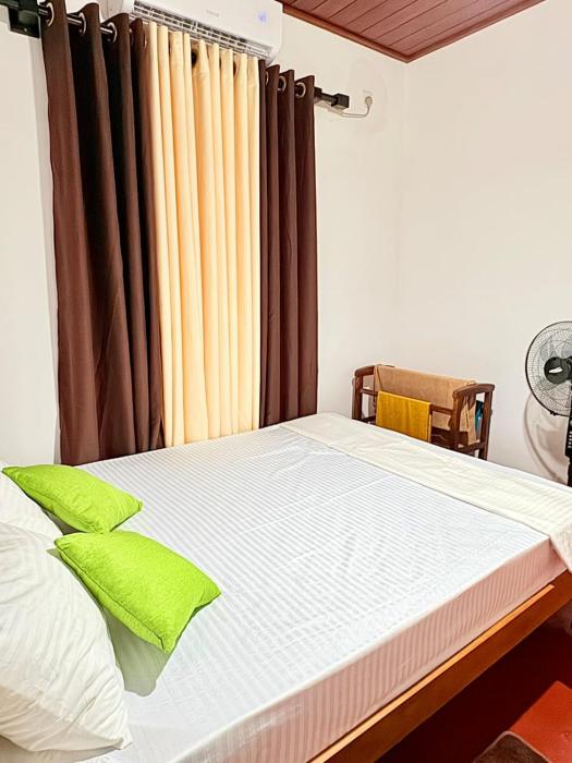 Coastal cloud Villa- one minute to the beach