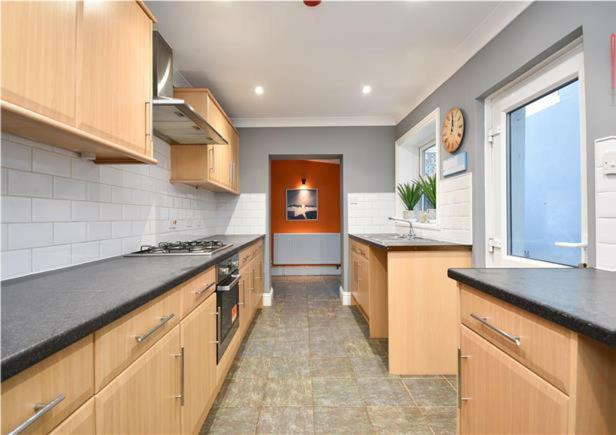 Seaside 3 bed terraced house