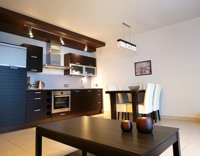 Apartament WENGE w centrum Ustronia