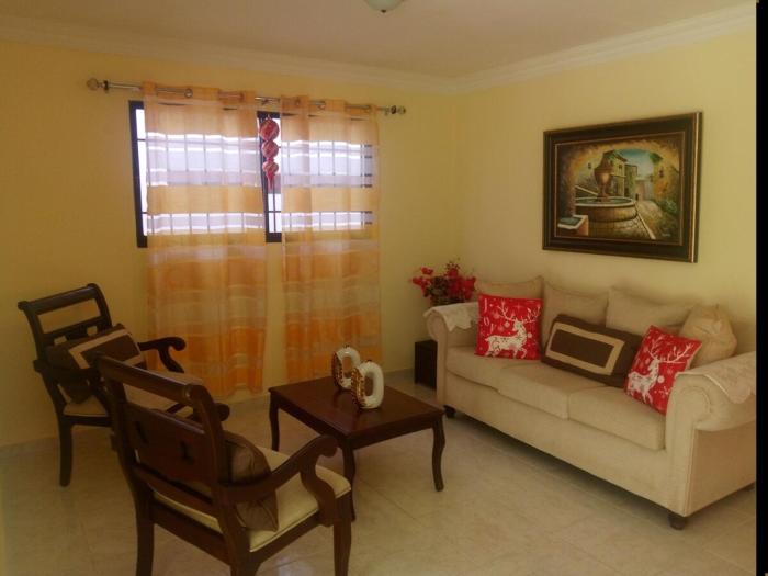 Apartamento en reparto los tres ojos