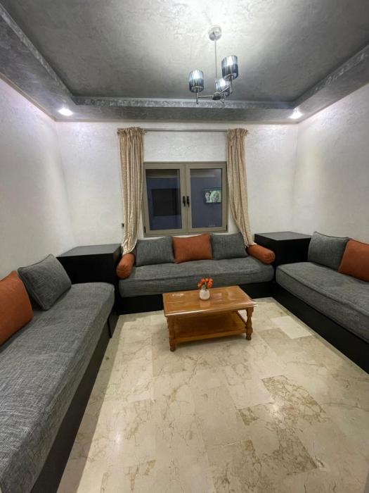 1BR in City Center - Fiber WiFi & Free Parking