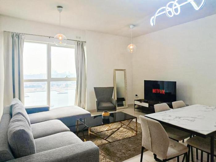 Exclusive Sea-View 2BR Apartment with Fireworks View in New-year eve