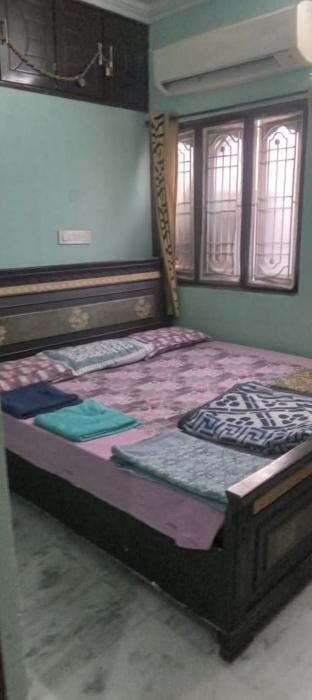 2 Bed Rooms AC Home in Gandhinagar Vijayawada