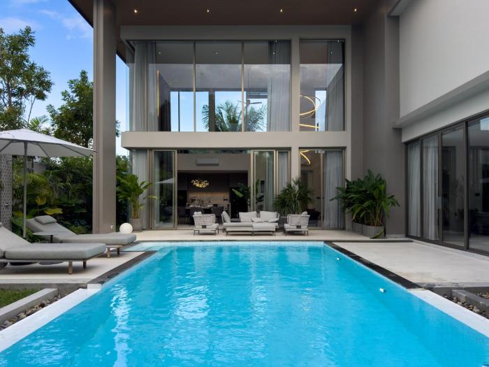 Grand View Residences Family Villla