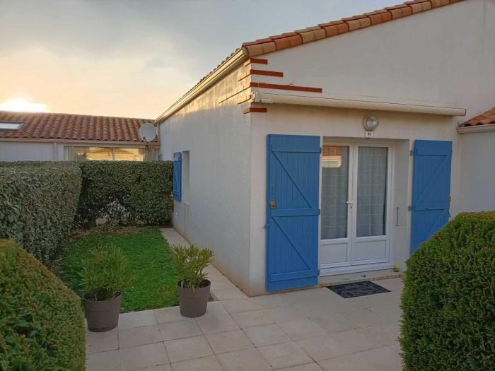 Charmante maisonnette 6 pers avec piscine privée - FR-1-476-254