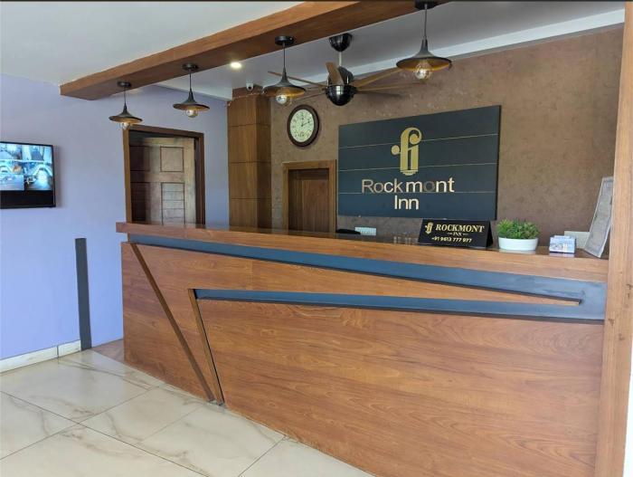 Rockmont Inn