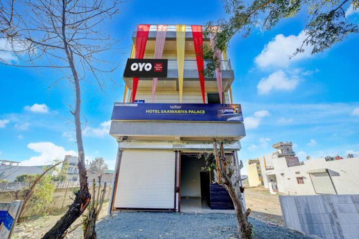 SPOT ON Hotal Saawariya Place