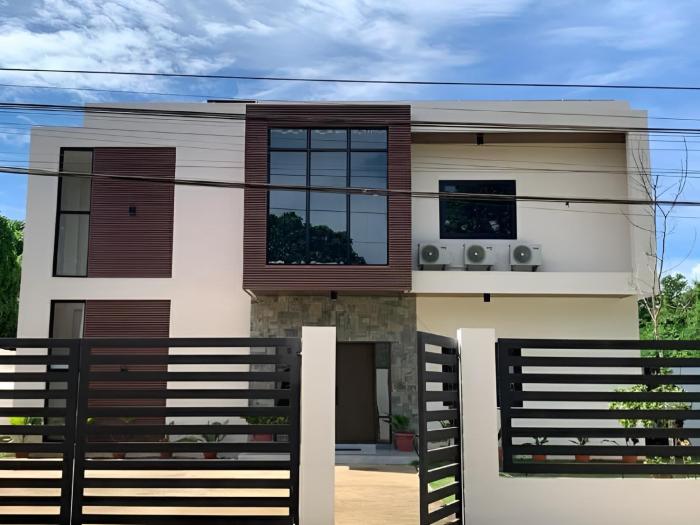 Lindelle Place Palawan