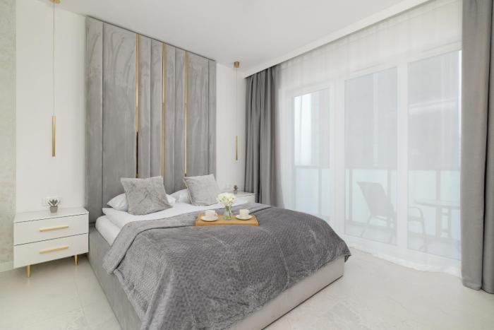 Eleganckie Apartamenty z Parkingiem w Centrum Katowic Przy Rynku by Noclegi Renters