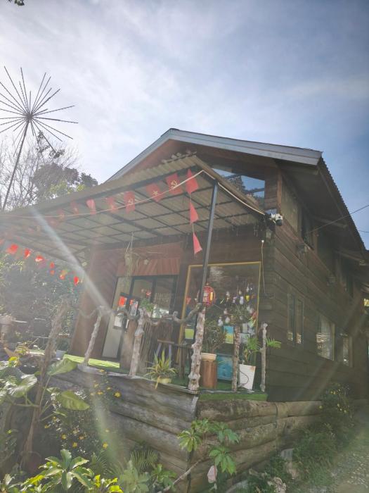 Nhà gỗ Ngỏ Nhỏ