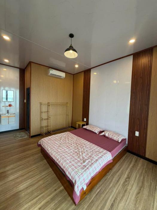 Bai Thom Retreat