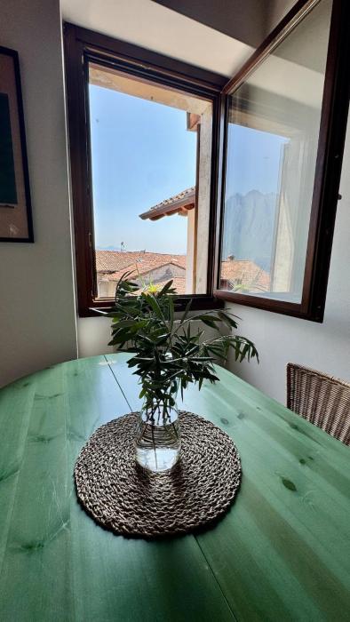 La finestra sul lago