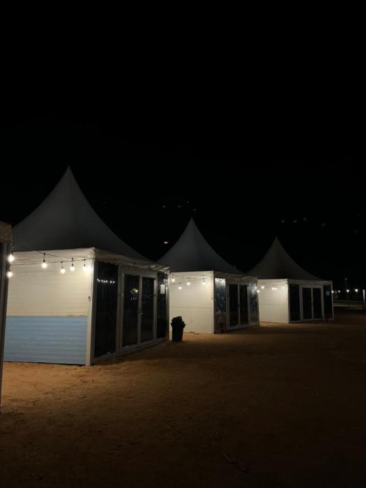 خيم مبيت ملكية بالصياهد