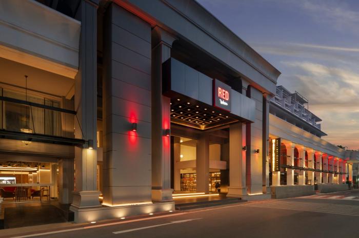 Radisson RED Phuket Patong Beach
